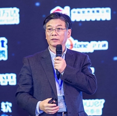 和利时集团副总裁 师平