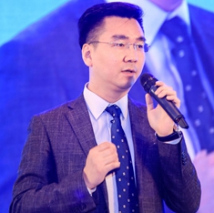 云知声创始人 黄伟